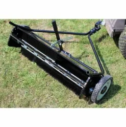* Wiltec Balai Ramasseur Balayeuse Tondeuse Autoportee Largeur 120Cm Et Roues En Caoutchouc 266 60,3Cm><noscript><img width=